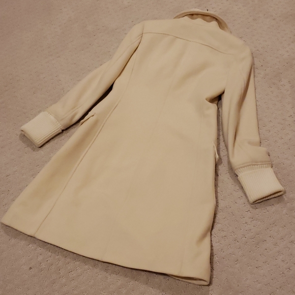 H&M creamy white 70% wool coat - Picture 6 of 9